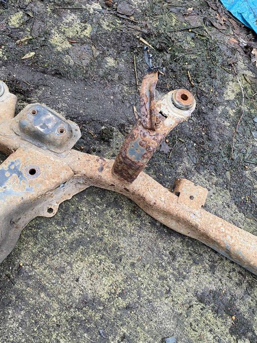 Sanki Wózek Kołyska Belka Przednia Przód Opel Astra G II Zafira A