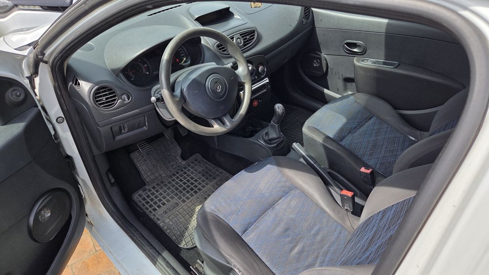 Renault clio III 3 1.5 DCI 68KM