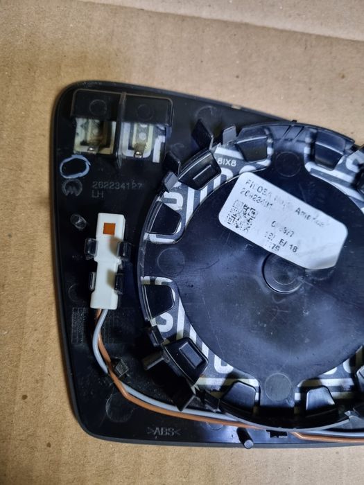 Зеркальный елемент Volkswagen Jetta mk 2018 7