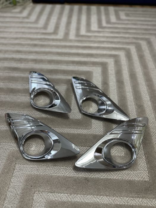 Рамки протитуманоі фари Тойота