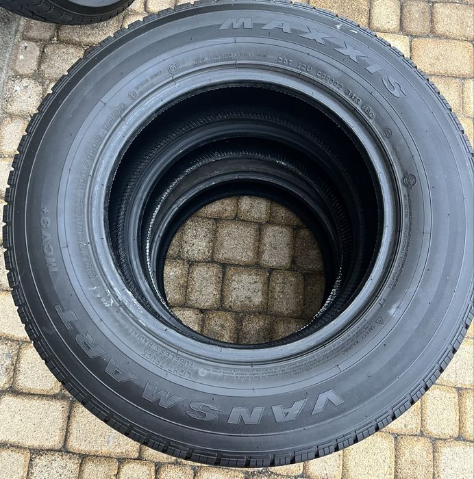 Opony letnie 205 75 R16C