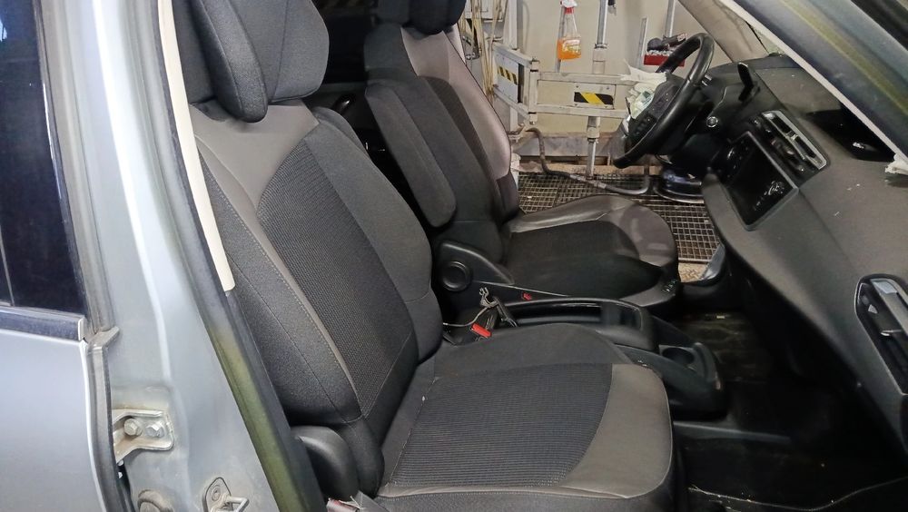 Conjunto de bancos CITROËN C4 Picasso II