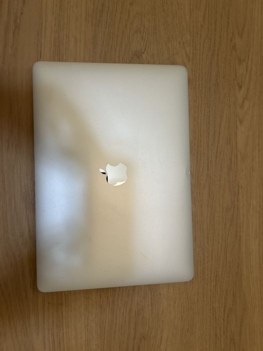 Macbook Pro 2017 Modelo A1708 256GB SSD / 8GB RAM