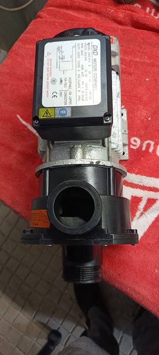 Bomba de circulação para banheira
