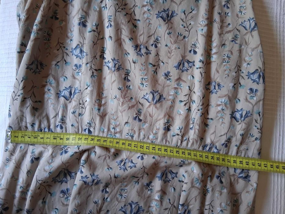 Vestido creme florido, Tam 42