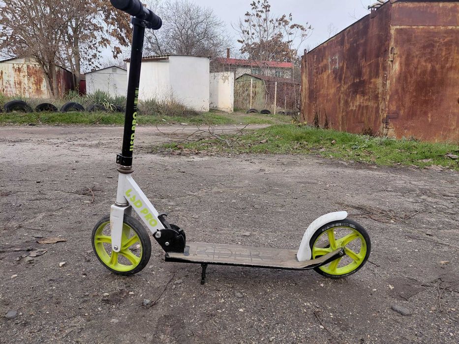 Двоколісний самокат USD PRO Rider
