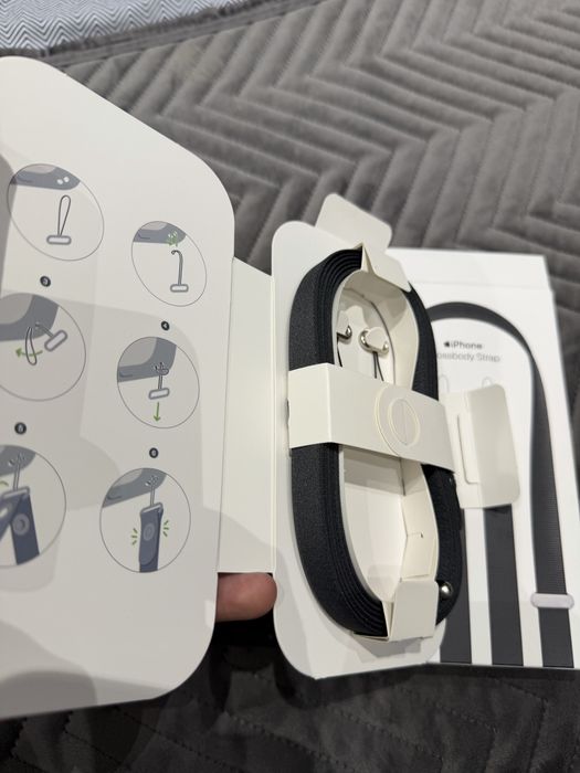 Ремінець для смартфону Apple Crossbody Strap Black