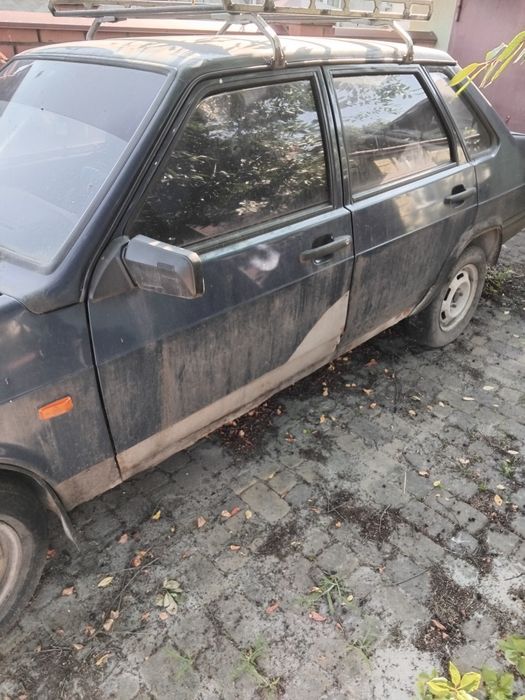 Автомобіль ВАЗ 21099