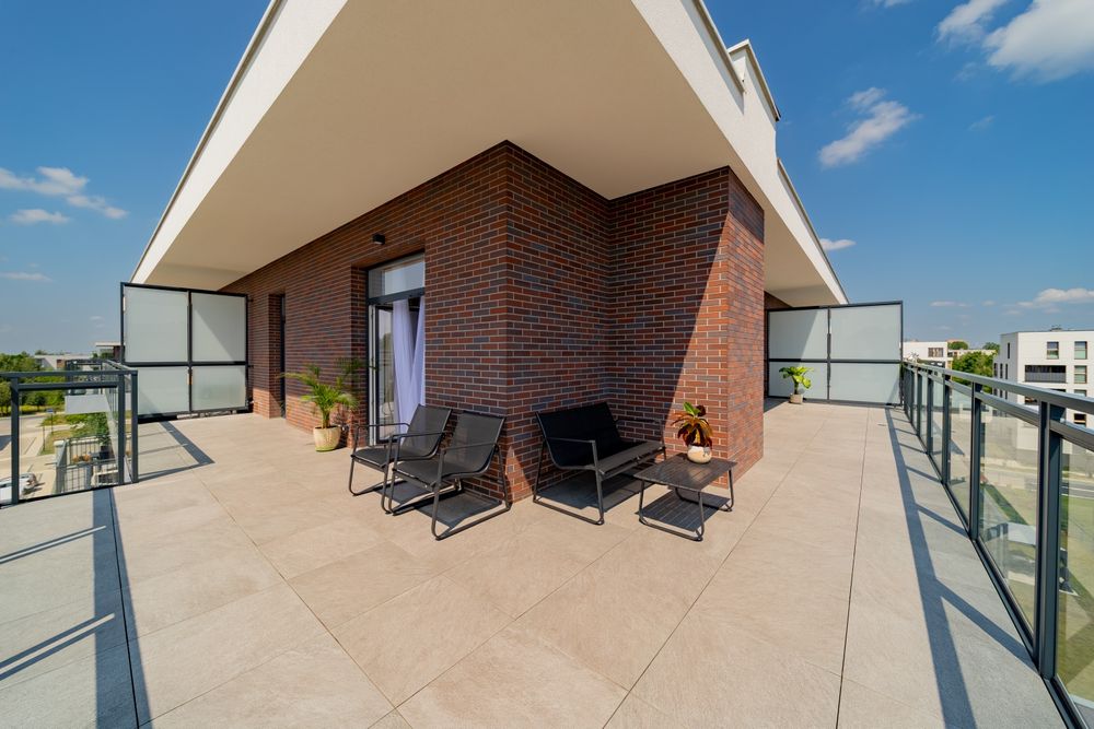 57 m² + ogromny taras 50 m²  NOWA CENA