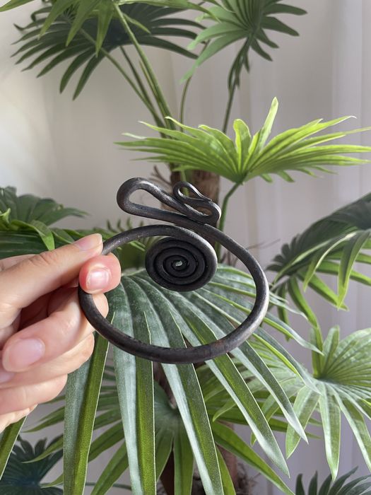 Bracelete medivial do ferro