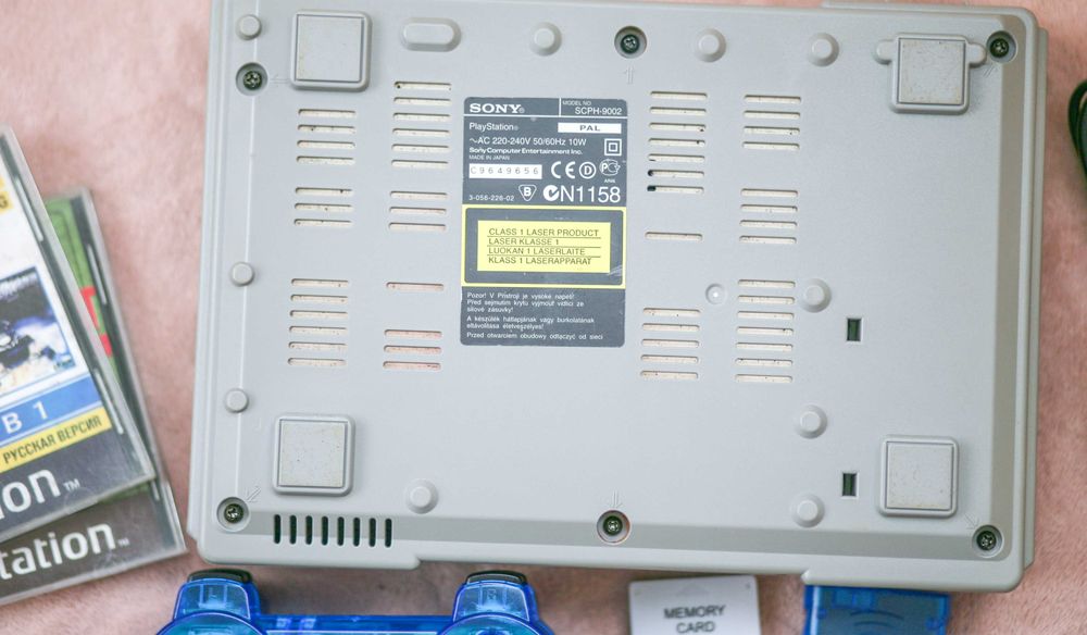 Продам sony playstation one ps1 SCPH-9002