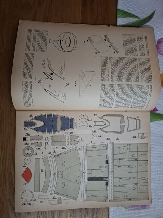 Mały Modelarz 8/1975