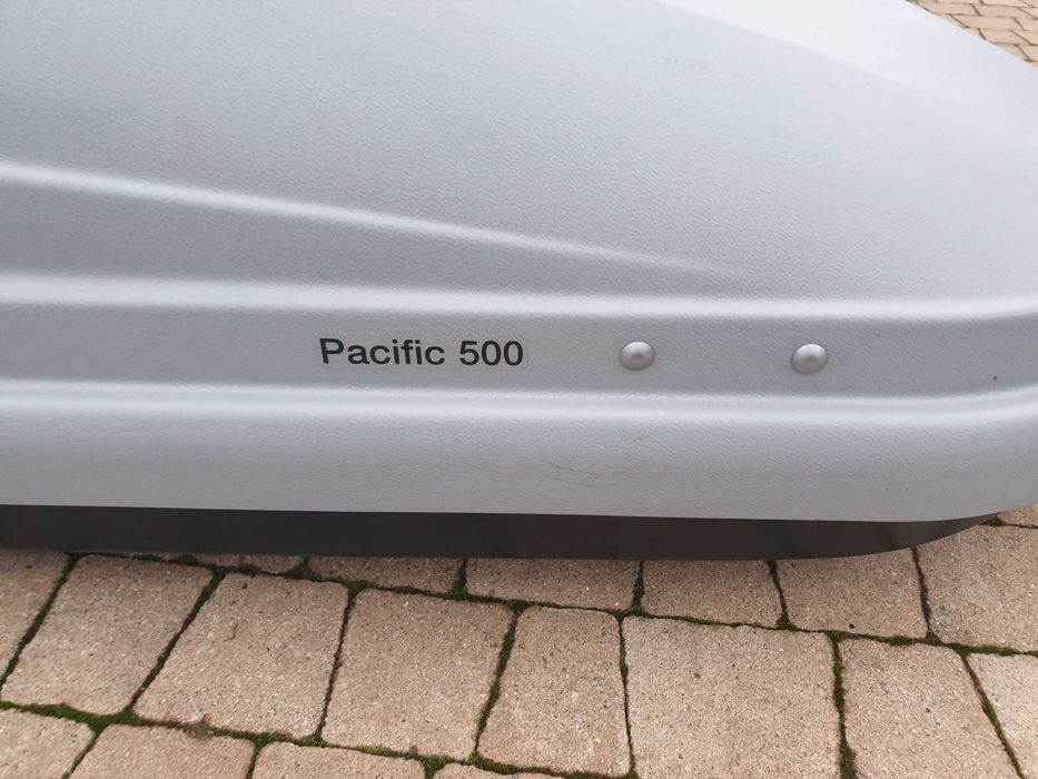 Box thule pacific 500