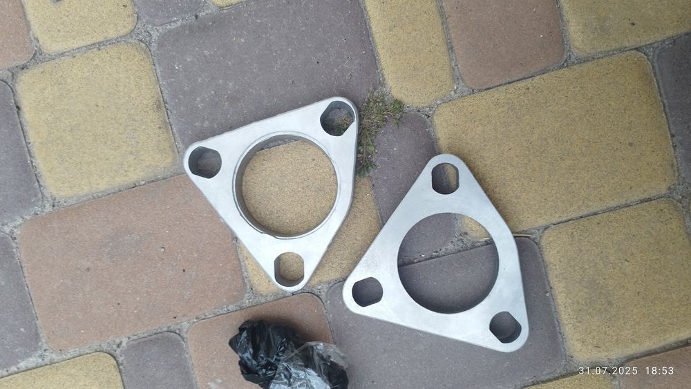 Передні проставки Хюндай Елантра АД.