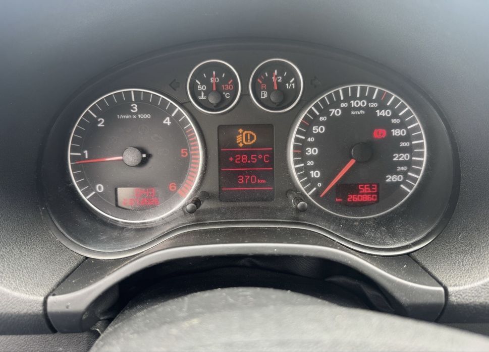 Audi A3 8P 2.0 TDI com 260mil km Nacional