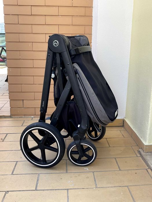 Cybex Balios S — base + ovo + cadeira de passeio