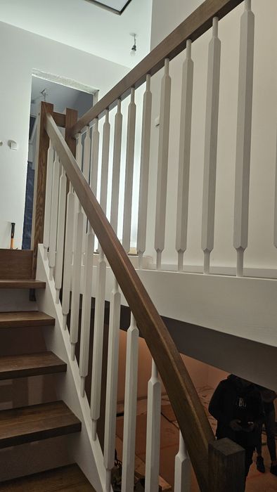 Schody drewniane na beton