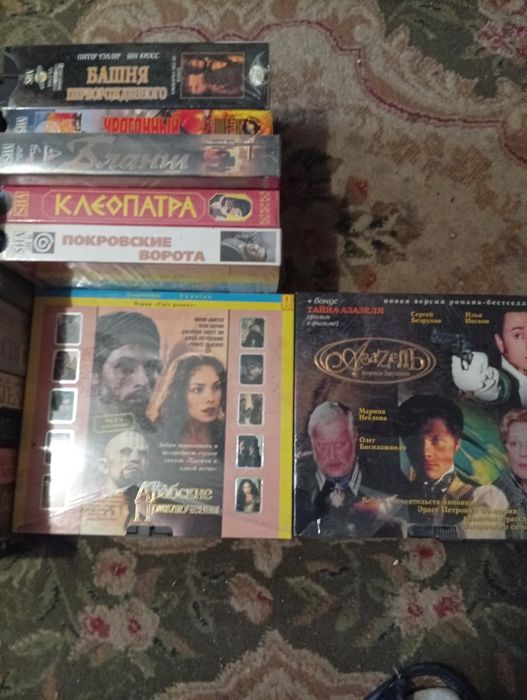 Відеокасети стан нових