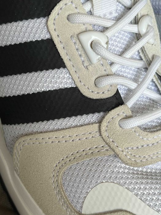 Adidas ZX700_HD r.7,5