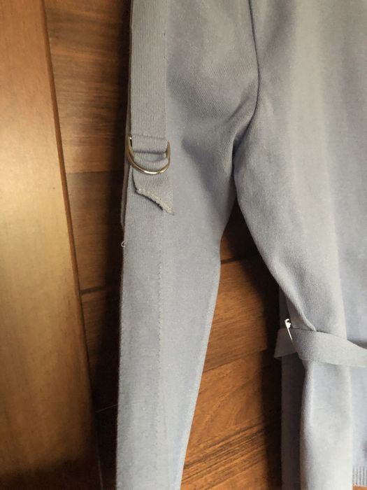 Sweterek półgolf kopertowy z paskami jasny niebieski 36/S