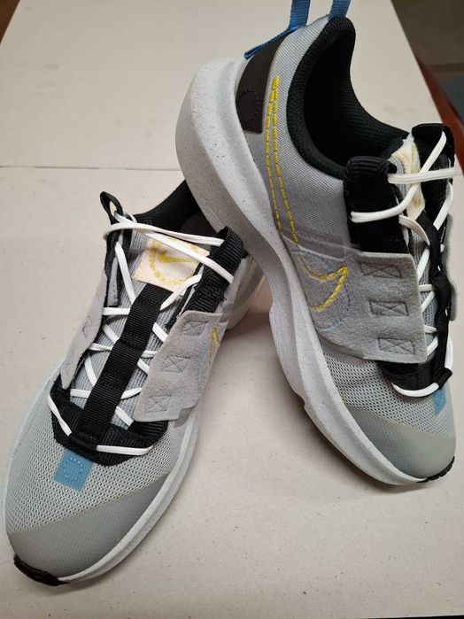 Sapatilhas Nike em bom estado