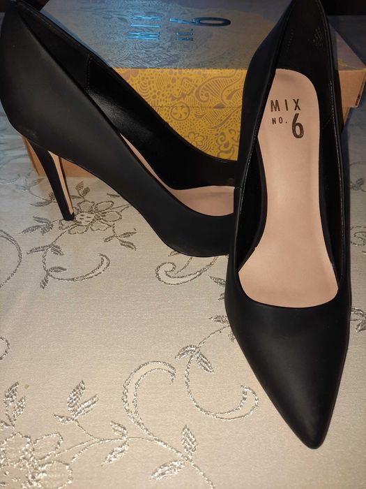 Туфлі чорні(матові)