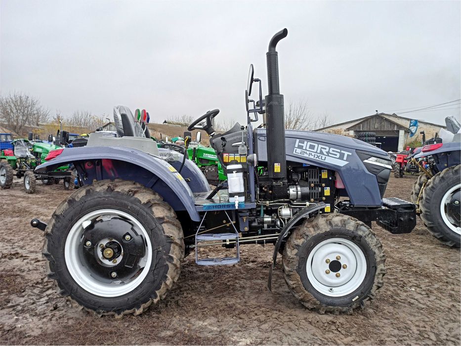 Мінітрактор HORST L 244-XU рівна підлога примусова ГУР Хорст доставка
