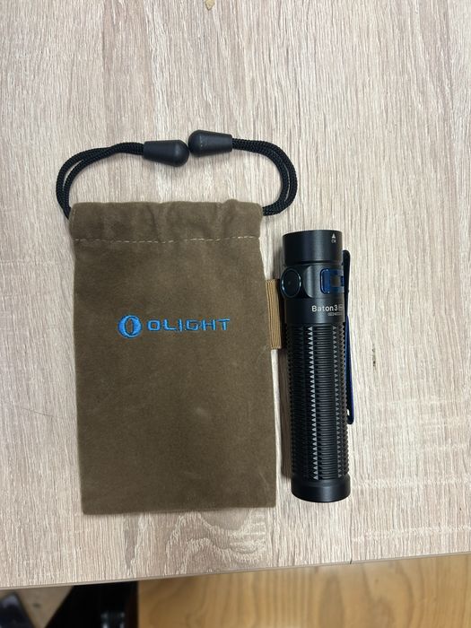 Latarka olight baton max 3pro