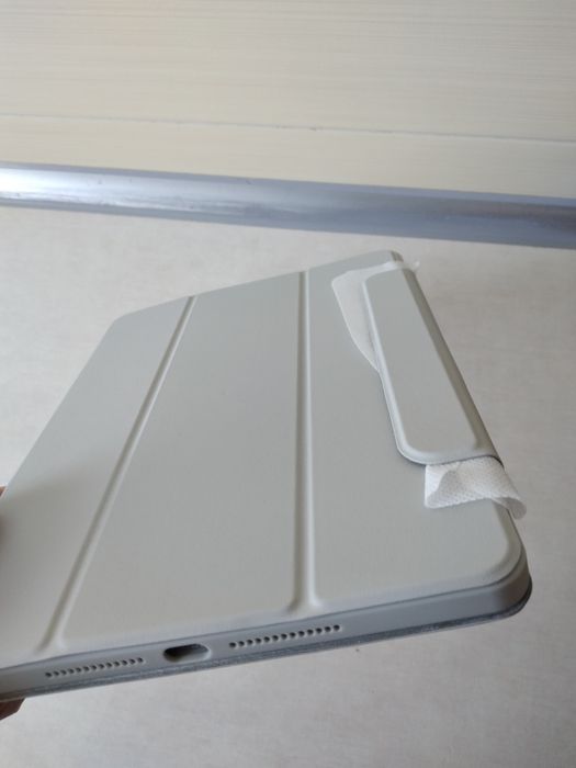 Etui na tablet 10.2