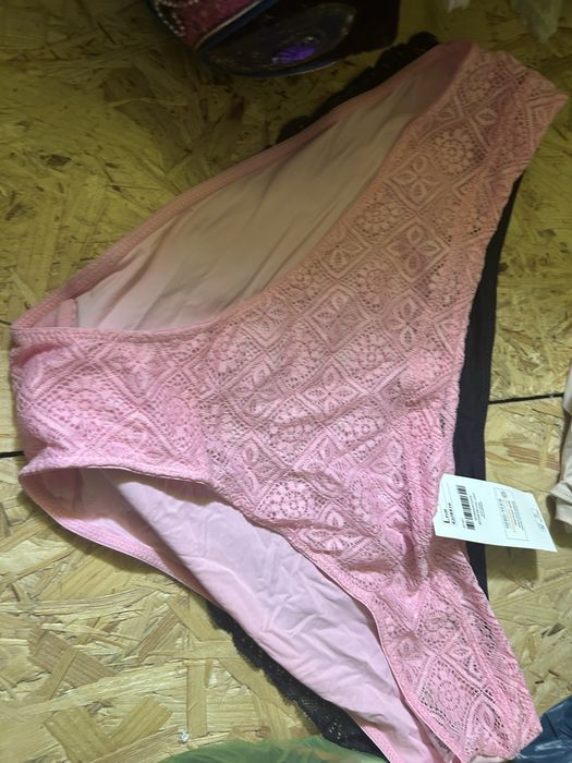 Majtki L/XL damskie nie uzywane 10szt