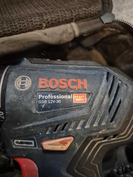 BOSCH GSR 12V-30 akumulatorowa wkrętarka + 2 akumulatory 2Ah