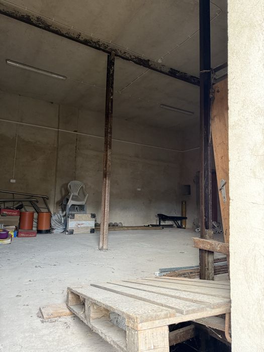 Magazyn / Hala w centrum Jeżowa