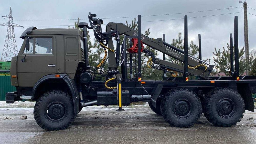 КАМАЗ 4310, лісовоз із маніпулятором
