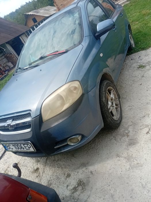 Продаю шевроле в.