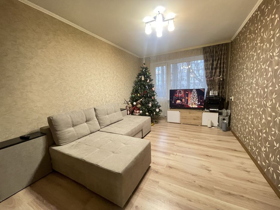 Продаю 3 квартиру с кап. ремонтом пл Победы пр. Мира!