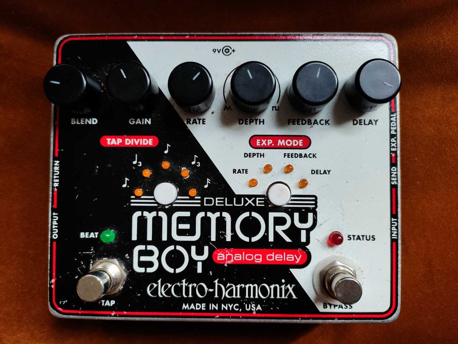 Electro Harmonix Memory Boy Deluxe EHX Analog Delay