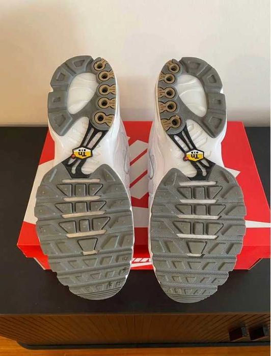 Buty Nike Air Max TN Plus White R.39