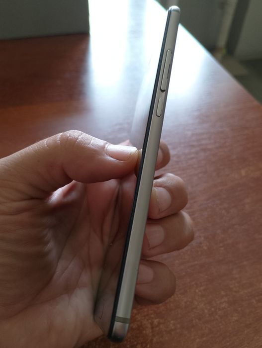 Телефон мейзу 6про