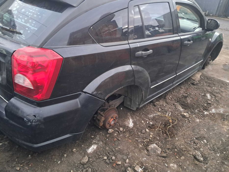 Dodge Caliber na Części 2.0 16v Manual Kolor Czarny Wersja Europa