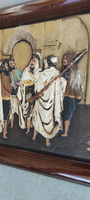 Płaskorzeźba Arabowie Strzelba Arab