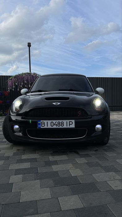 Mini Coper S  185лс