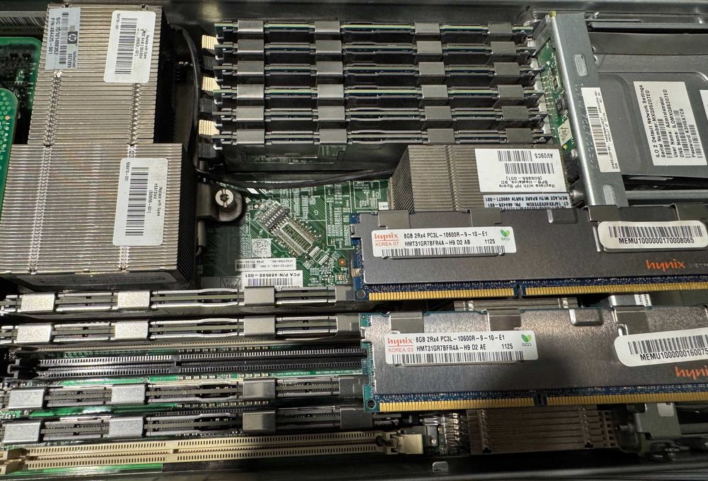 Серверна оперативна память памʼять RAM DDR3 2\4\8\16\32Gb з HP C7000