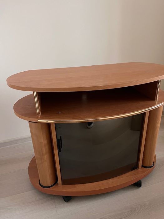 Продається столик