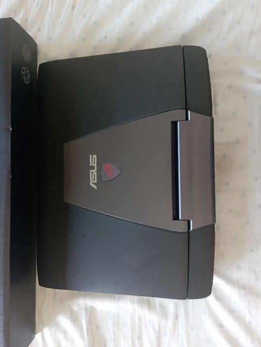Portátil ASUS ROG