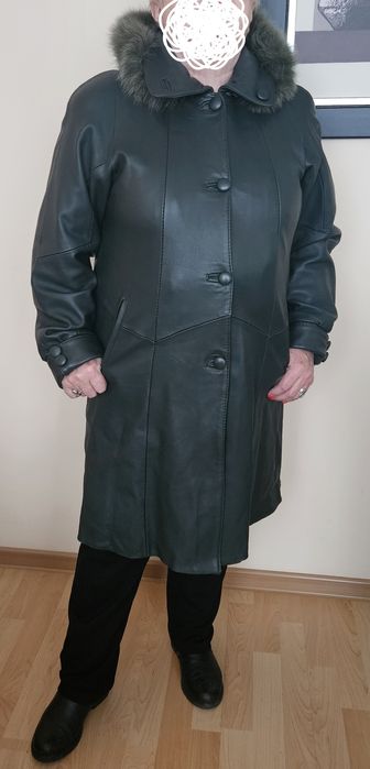 Plaszcz skórkowy damski