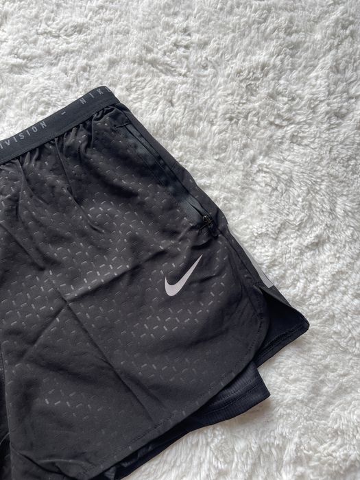 Spodenki Nike Run Division