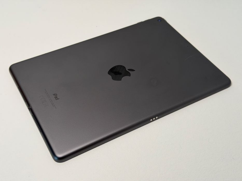 iPad 9. gen. (A2602) - 64GB - faktura VAT 23%