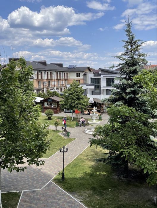 Комфортна квартира подобово біля Києва