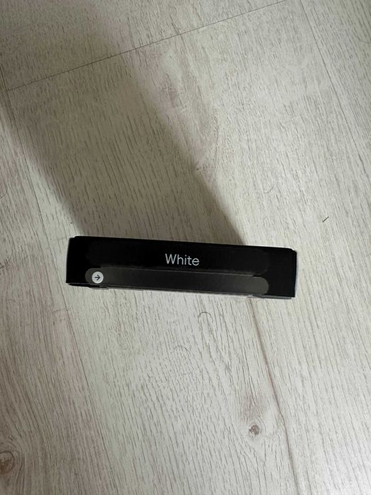 Loop Switch White białe zatyczki do uszu stopery dźwięku