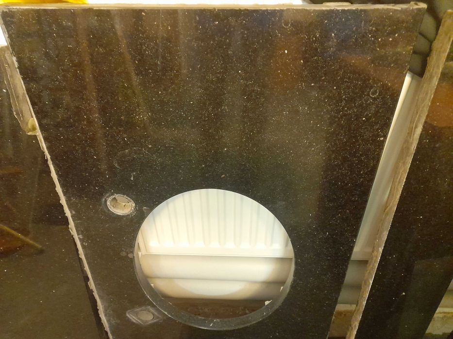 Blat pod umywalkę marmur